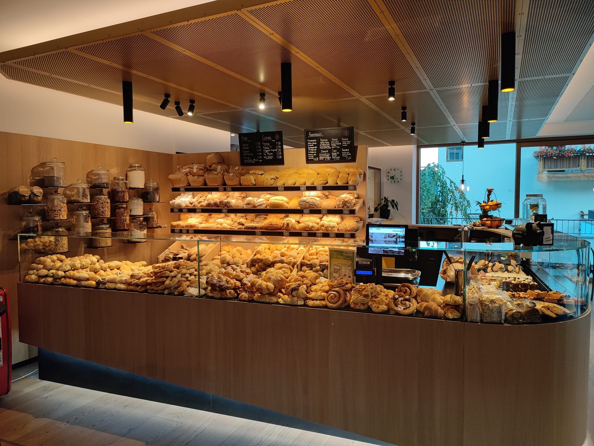 Bistro Bakery Tratter - Dolomites Region Seiser Alm - #1 - suedtirol.info