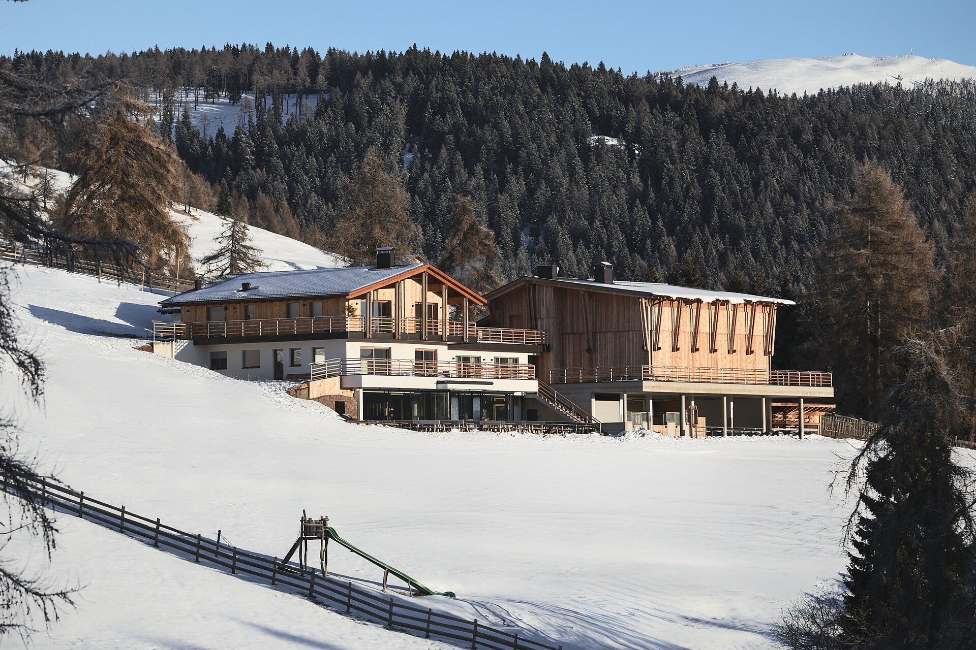 Berggasthof Lanzenschuster Jenesien 2 suedtirol.info