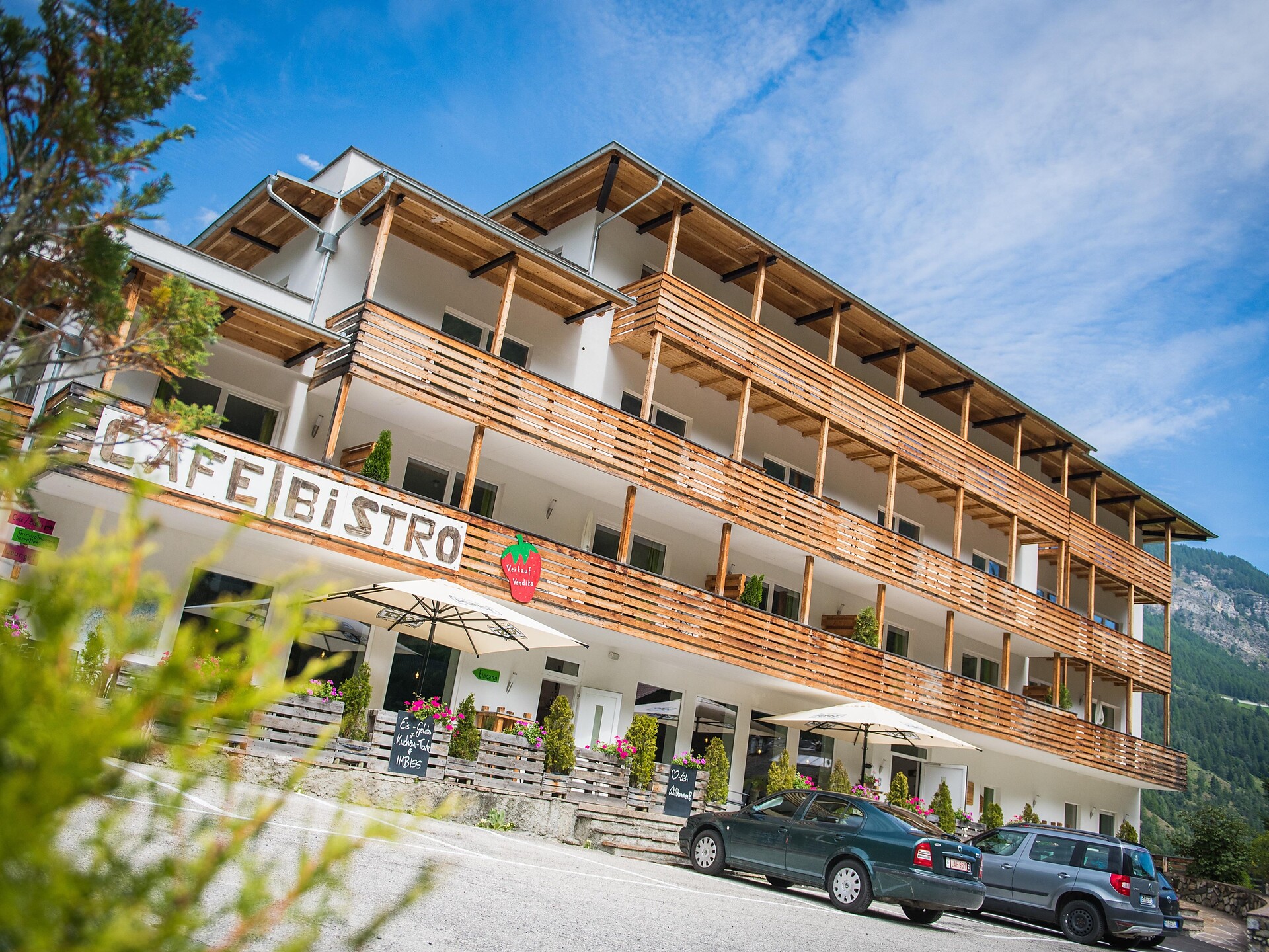 Bar Bistro Martell Mountains