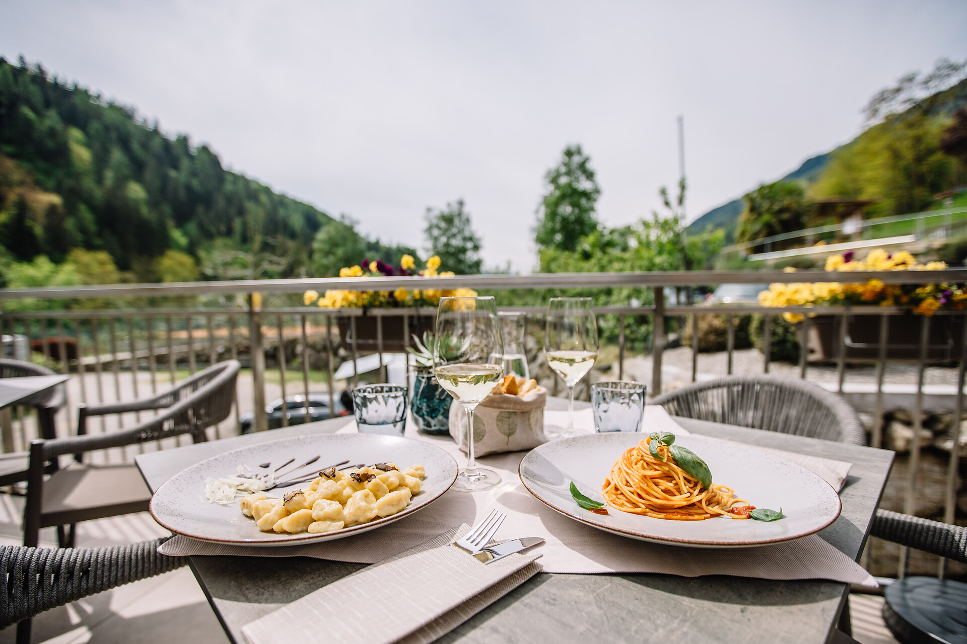 Bistro, Restaurant & Pizzeria Camping Passeier