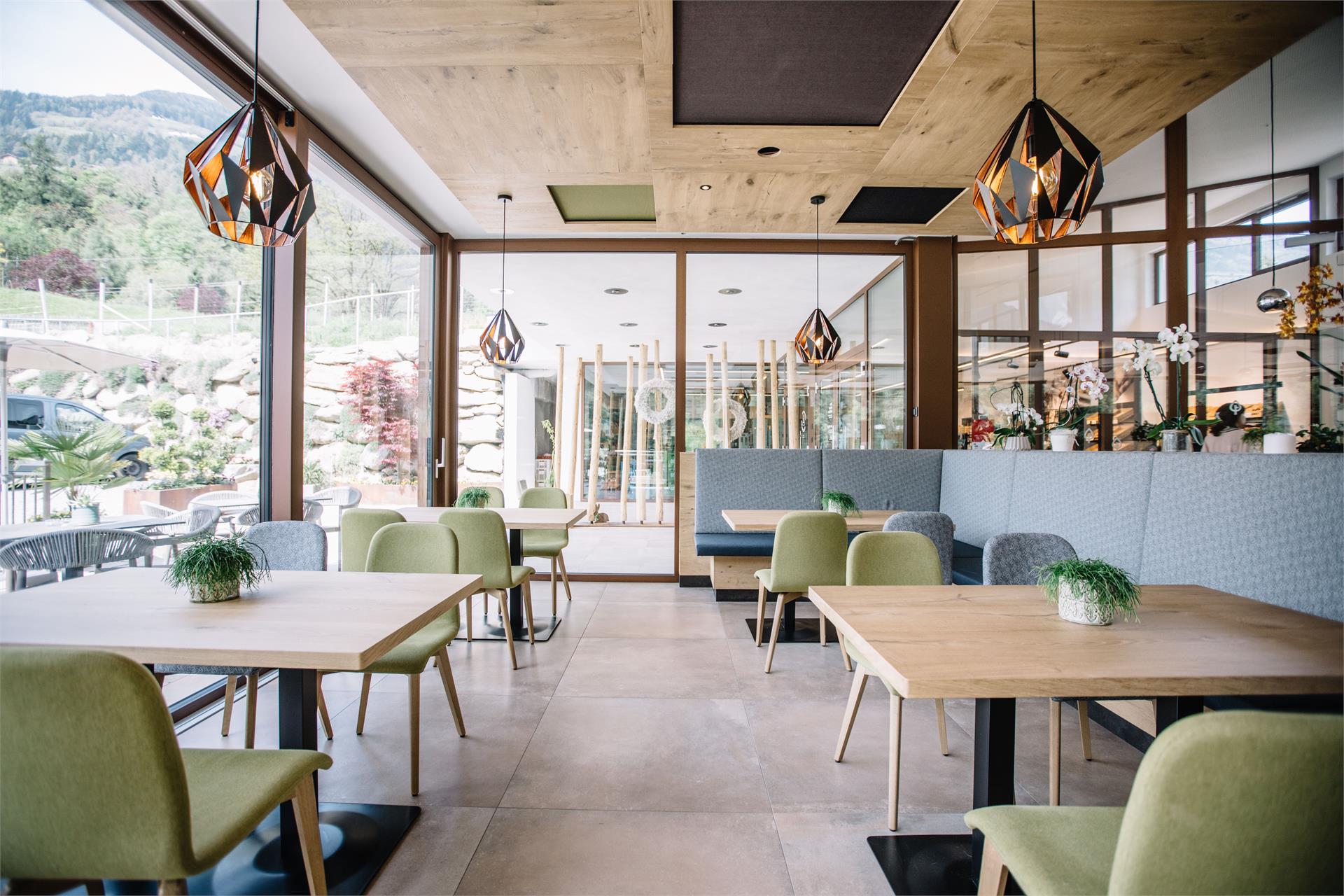 Bistro, Restaurant & Pizzeria at the Camping Passeier St.Martin in Passeier/San Martino in Passiria 4 suedtirol.info