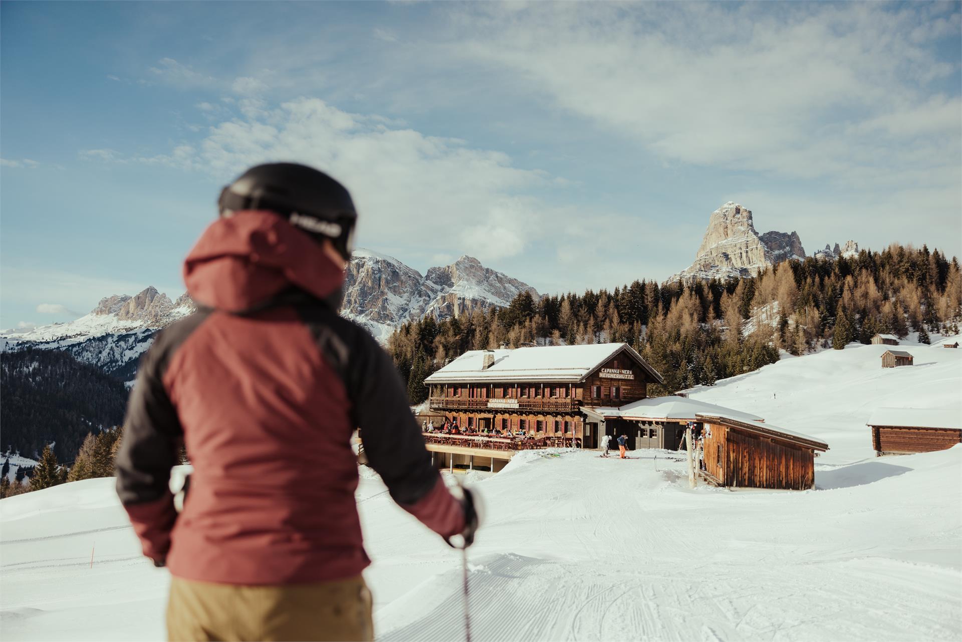Rifugio Capanna Nera Corvara 10 suedtirol.info