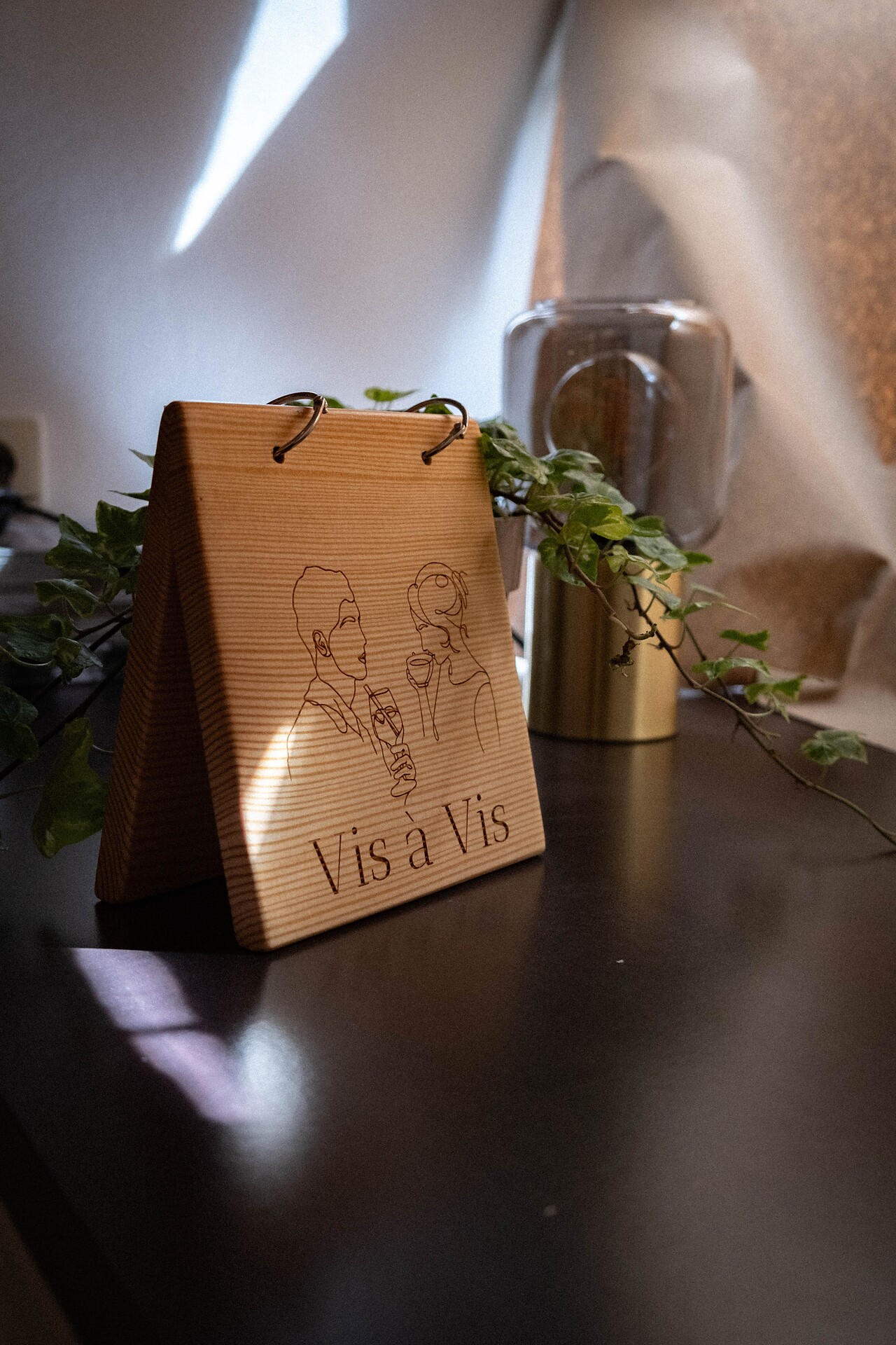 Cafe Vis à Vis