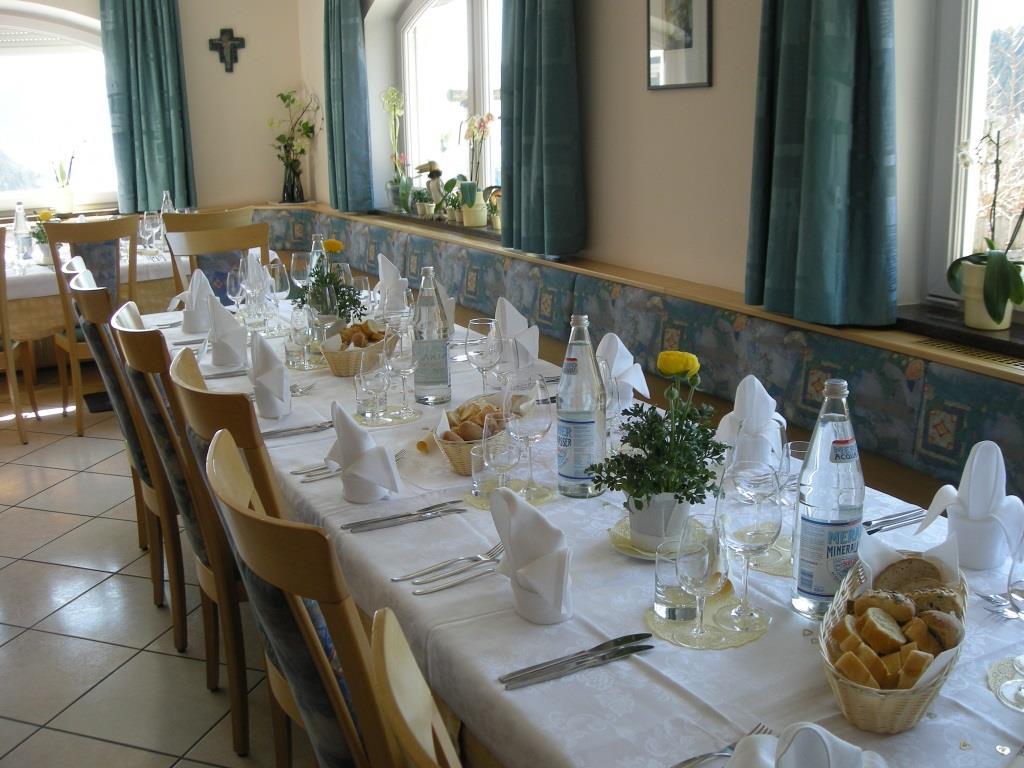 Café Pizzeria Ristorante Friedheim Meltina 2 suedtirol.info