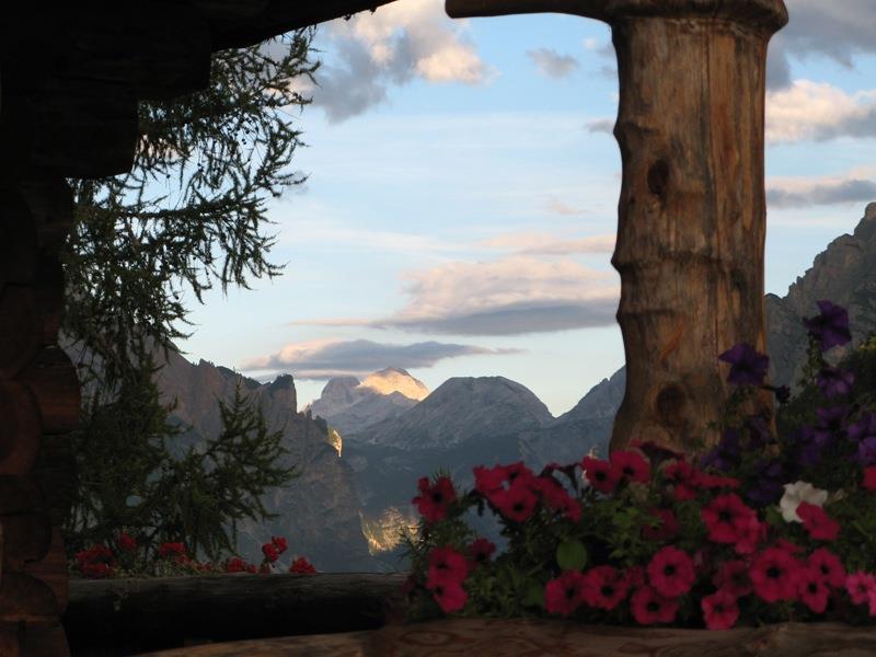 Ütia Col dl' Ancona San Martin /San Martino 12 suedtirol.info