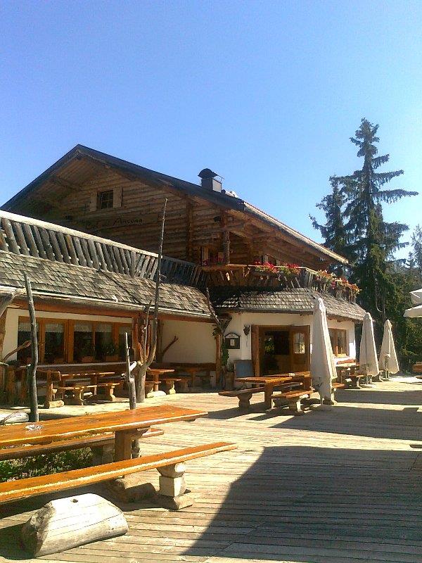 Ütia Col dl' Ancona San Martin /San Martino 8 suedtirol.info