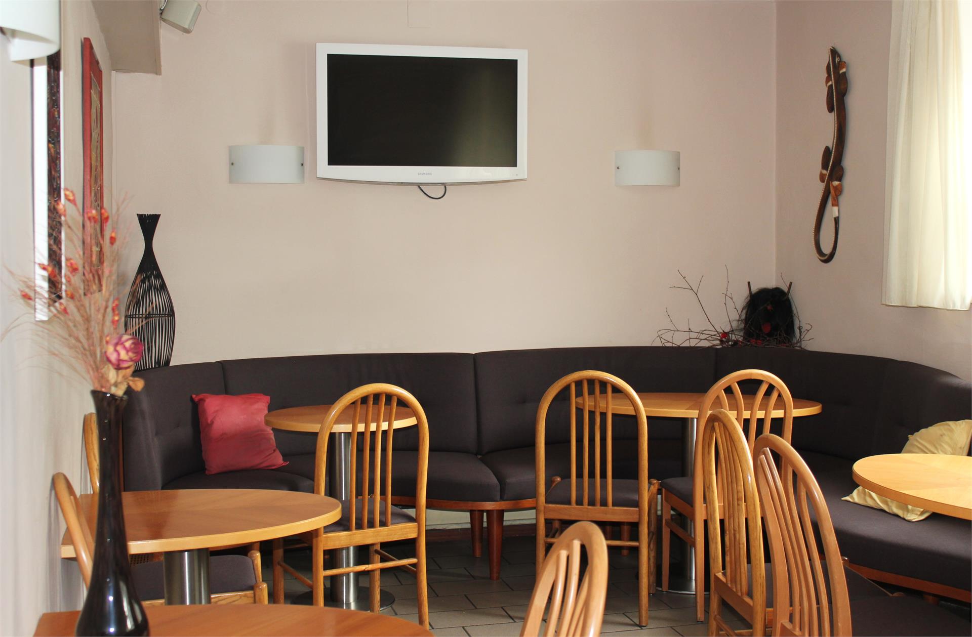Cafè Central Auer/Ora 3 suedtirol.info