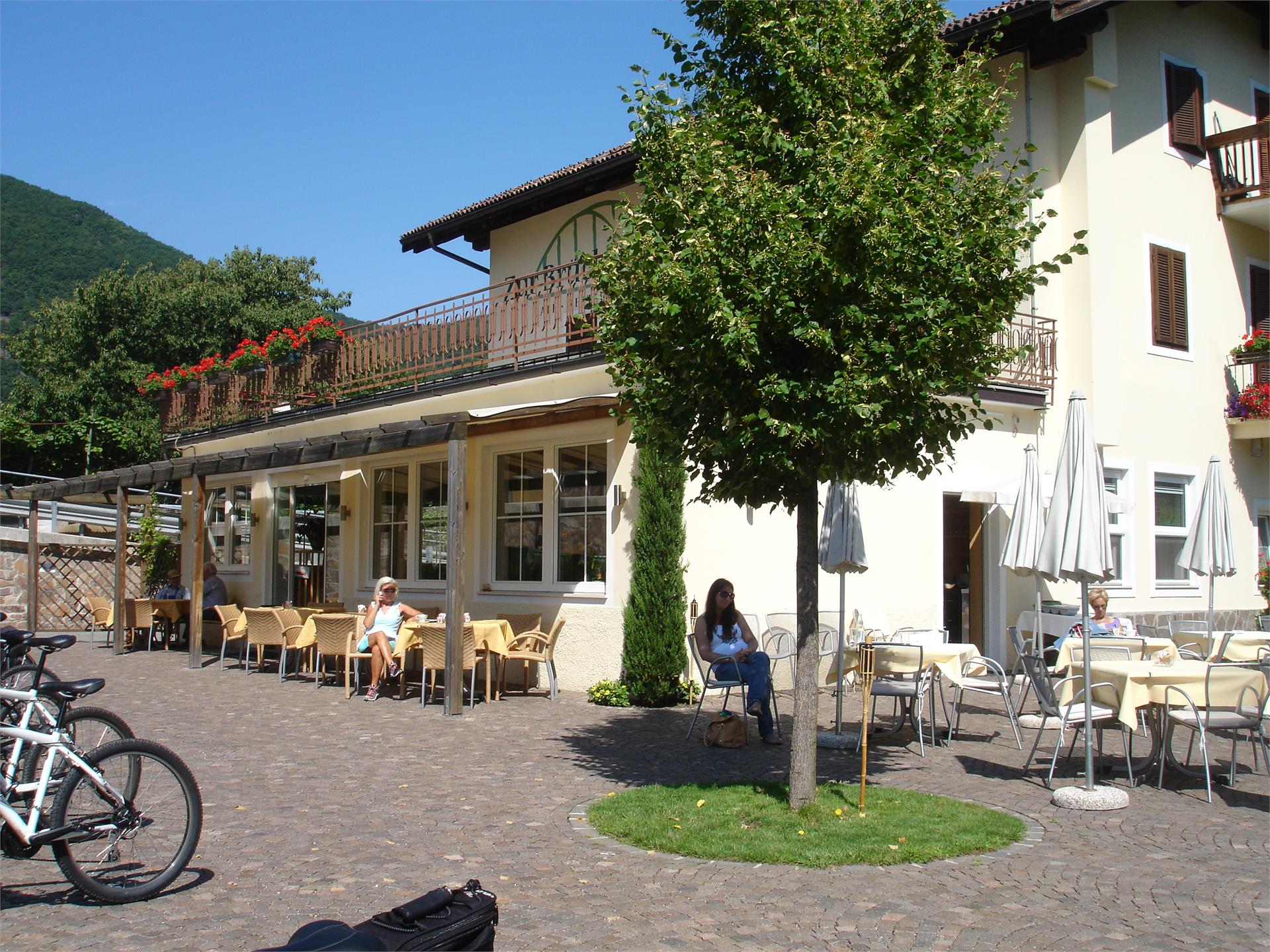 Café Al Ponte Laives/Leifers 6 suedtirol.info