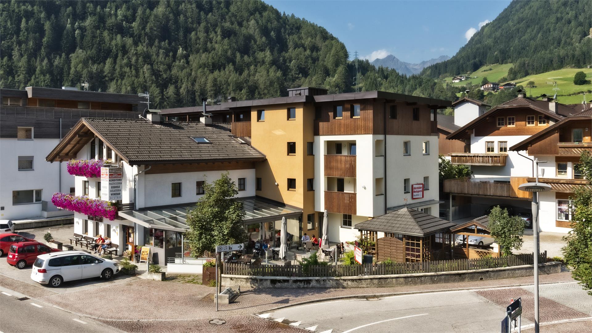 Café Treffpunkt Sand in Taufers 3 suedtirol.info
