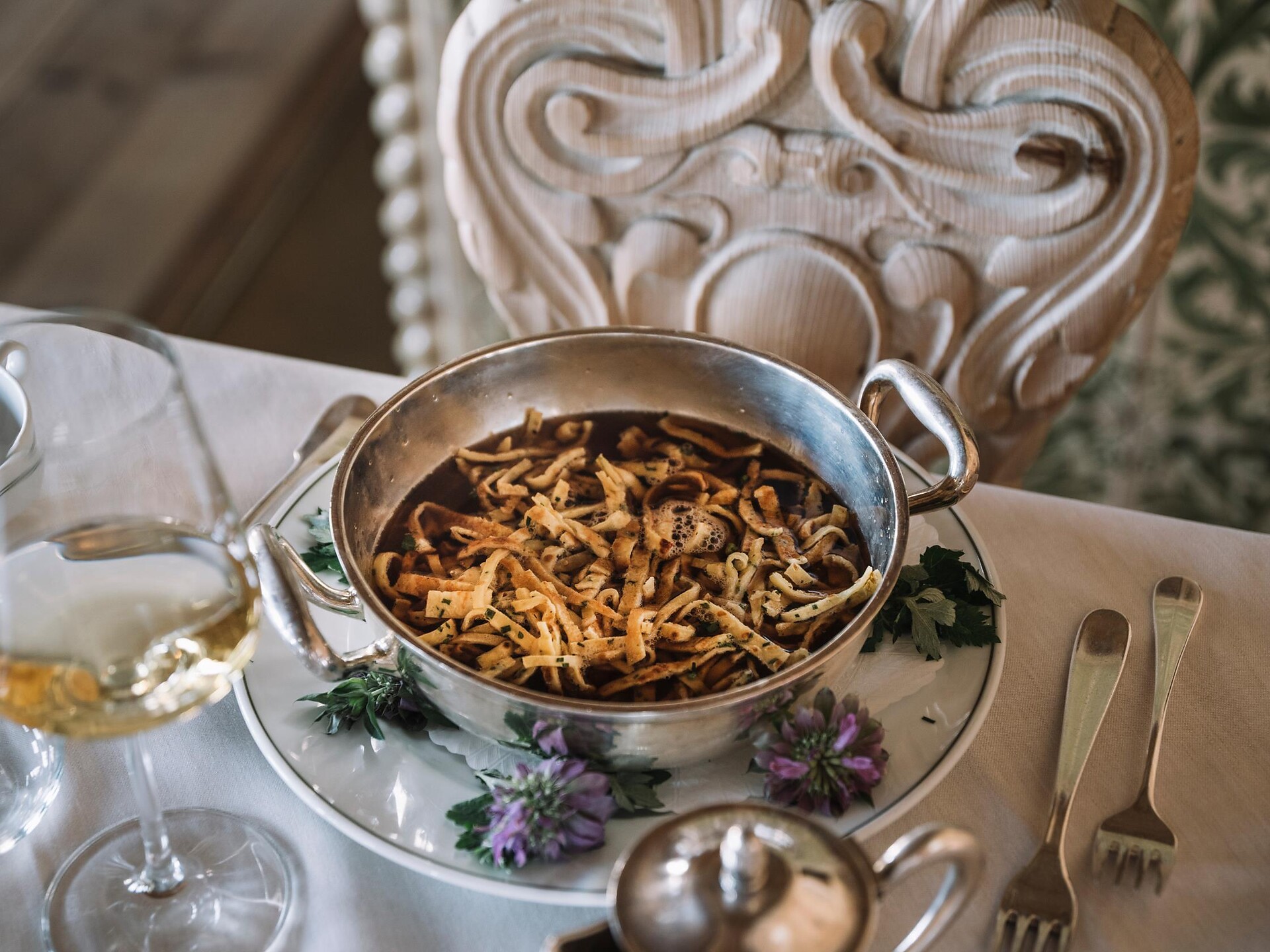 'Frittatensuppe' dal libro di cucina di Hanna Perwanger
