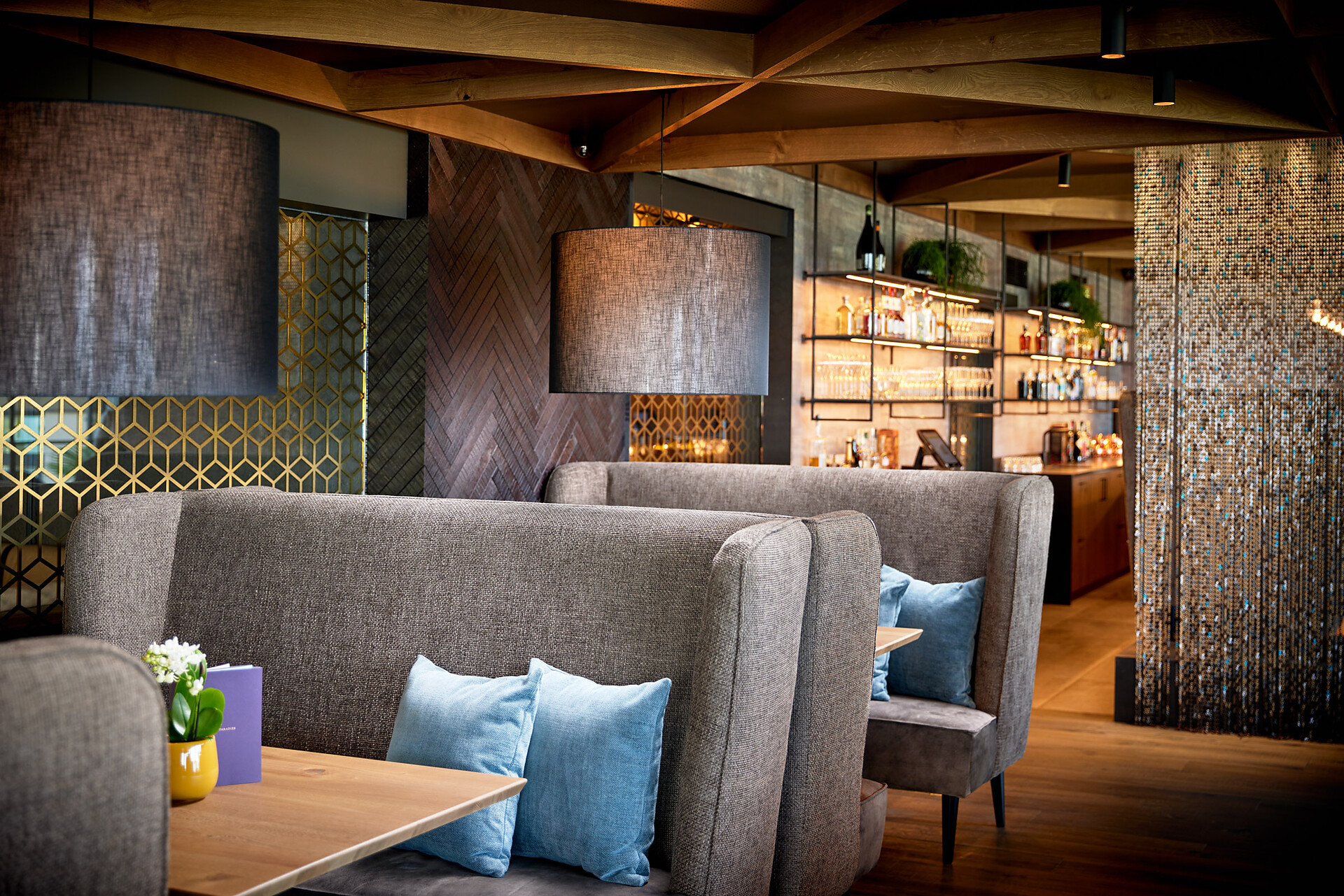 Bar/Restaurant