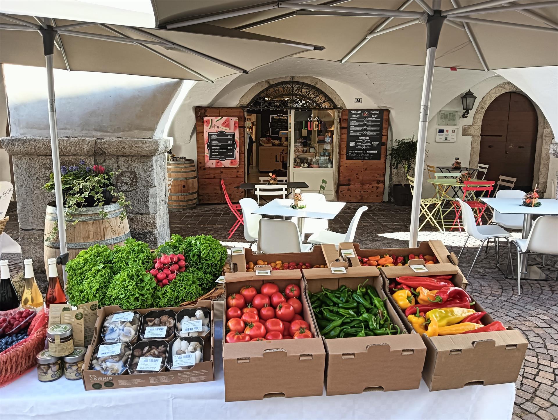 Da Lucio – il Fruttulaio sotto i portici Neumarkt/Egna 1 suedtirol.info