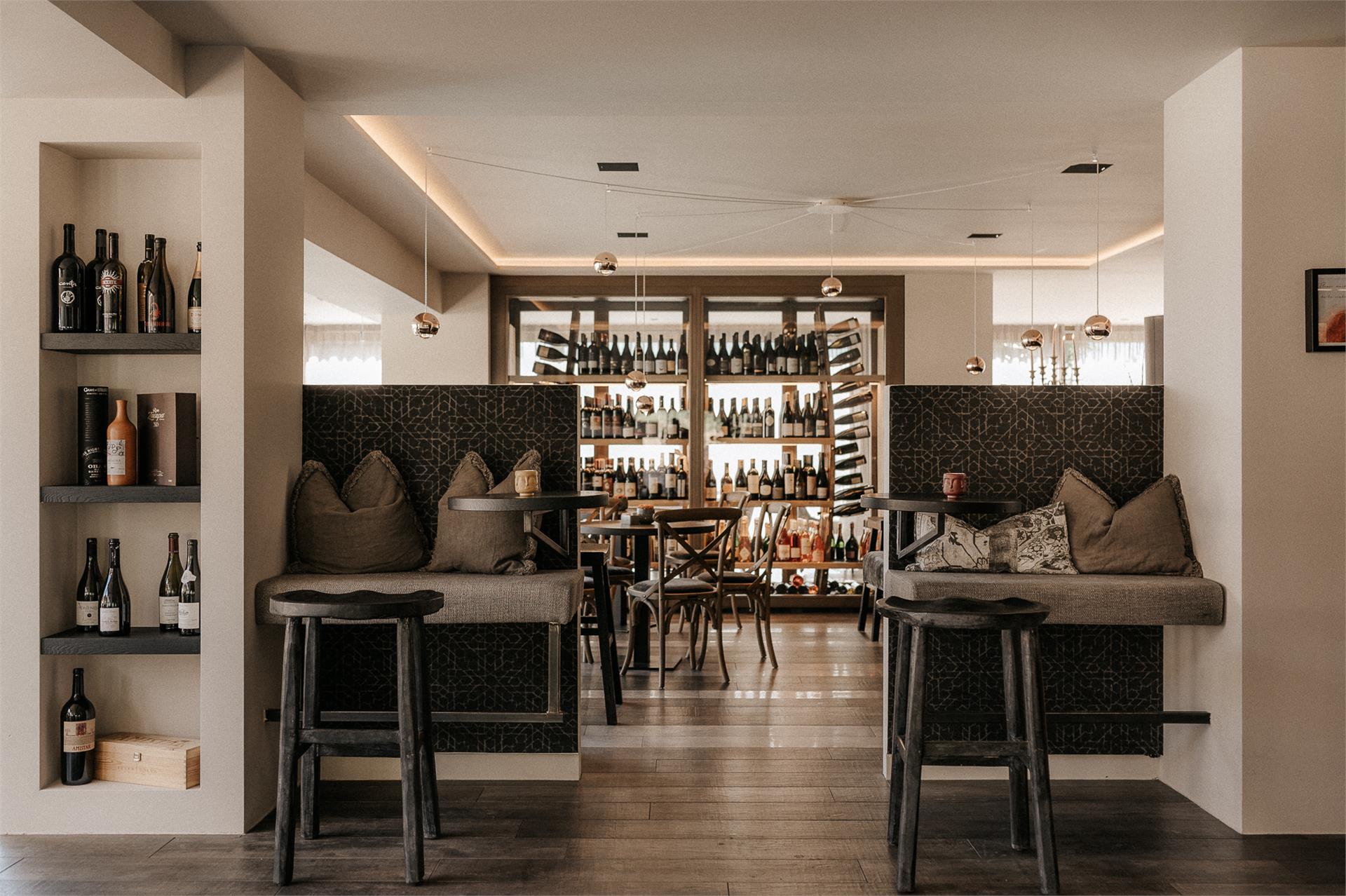 Emmi - Caffè Bistro Scena 2 suedtirol.info