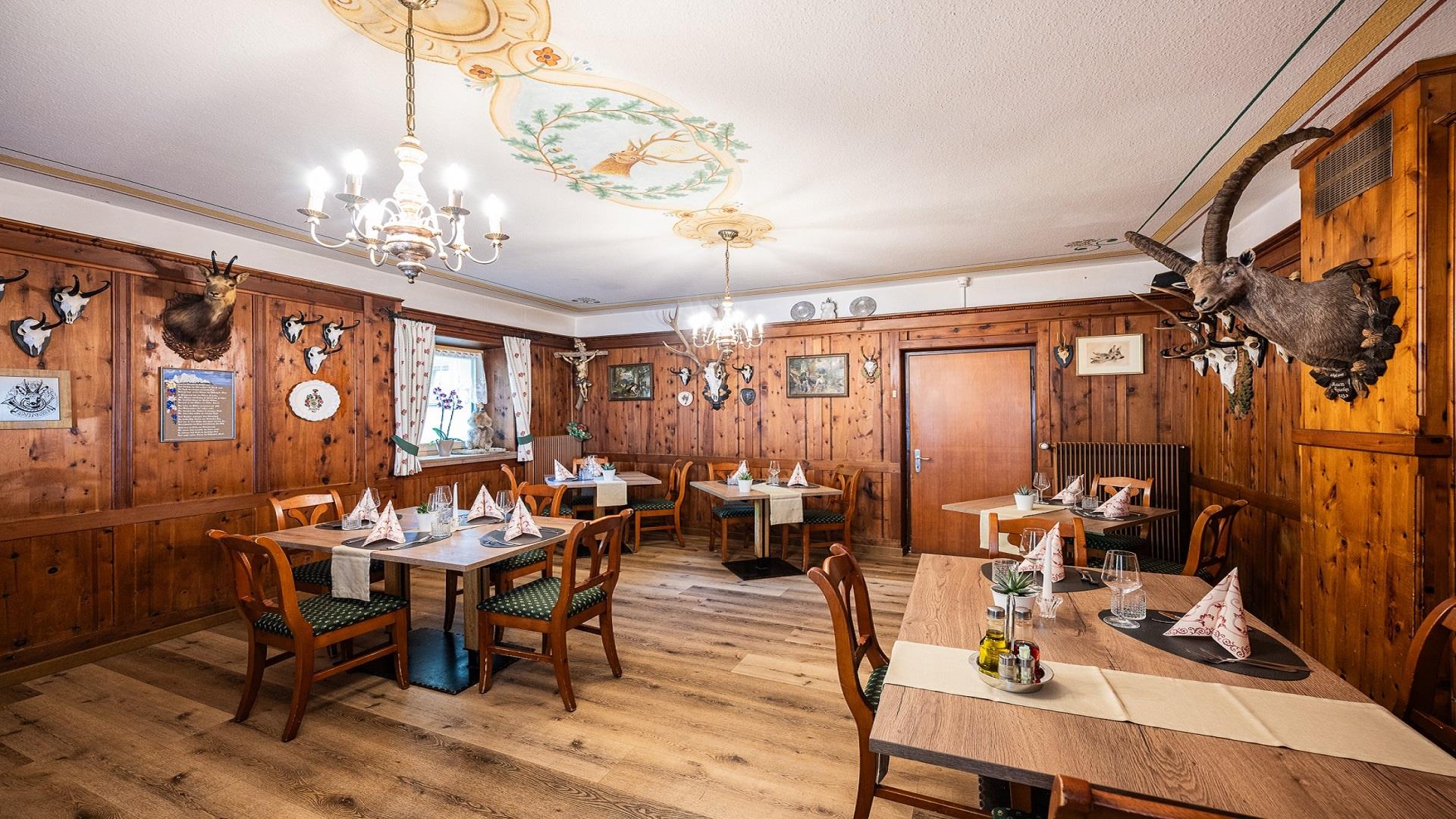 Gasthof Dolomiten Prags/Braies 6 suedtirol.info