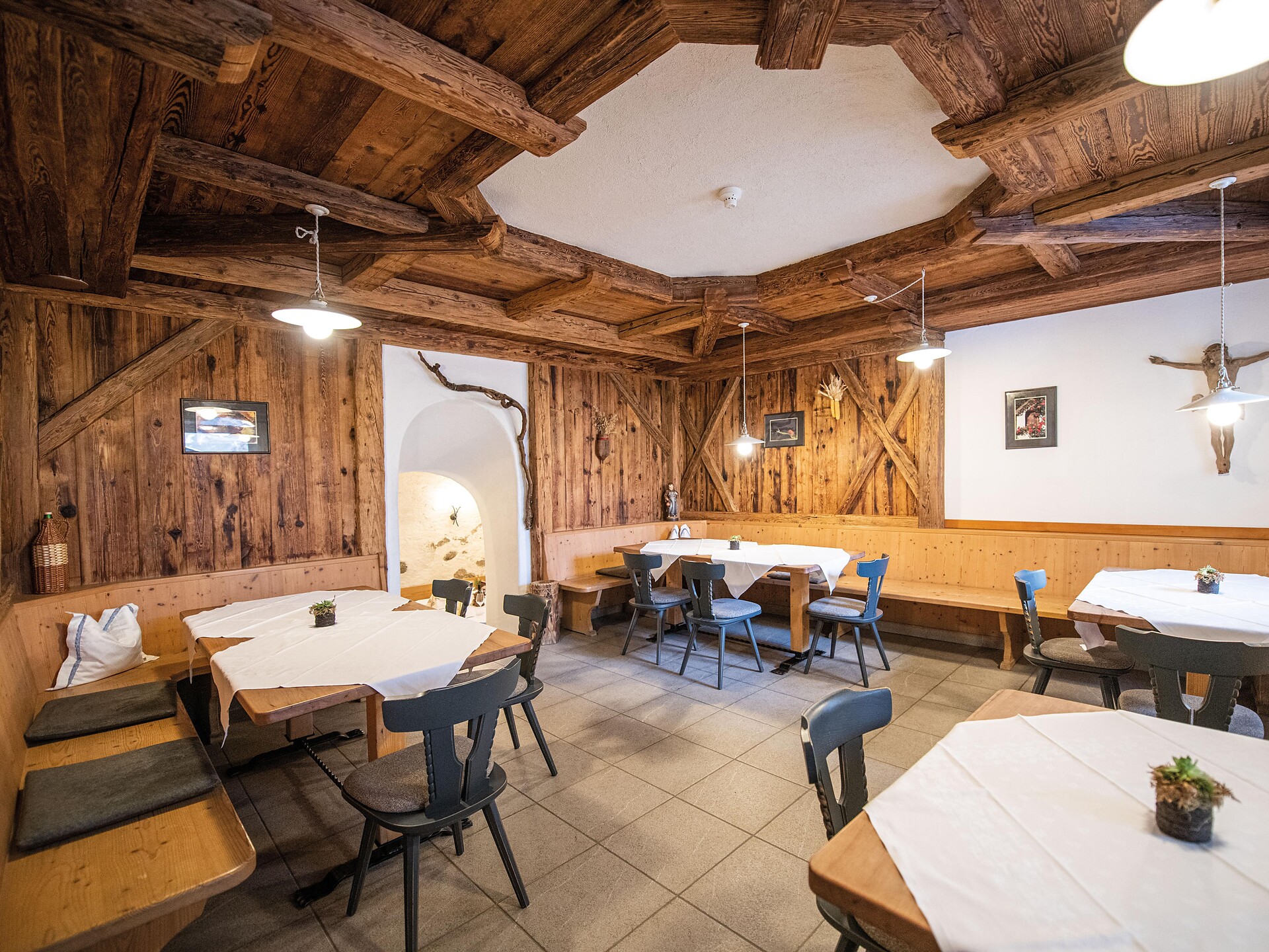 Albergo Teiser Stern - Regione dolomitica Val di Funes - #1 - suedtirol.info