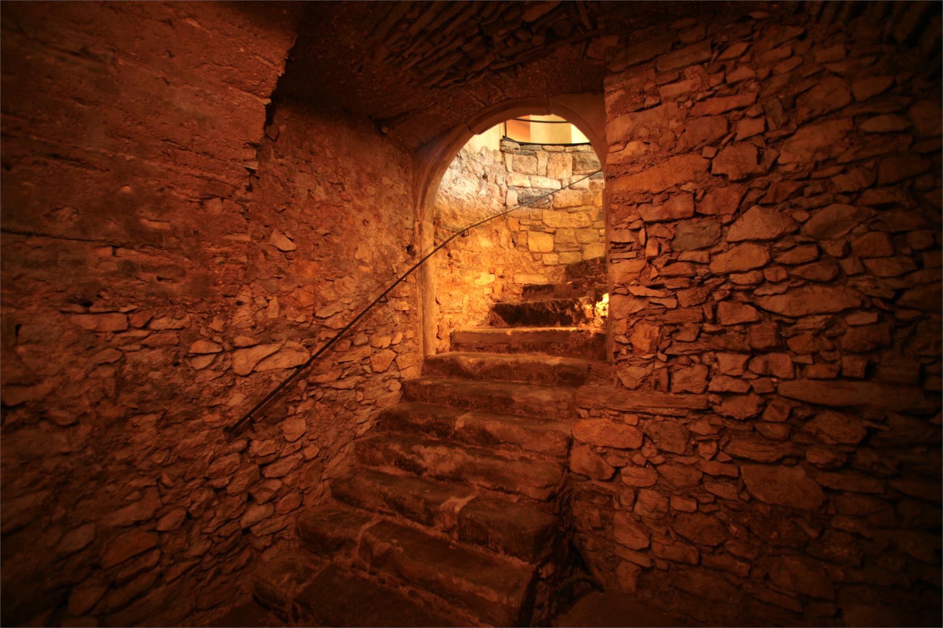 Ristorante Schwarz Adler Cortaccia sulla Strada del Vino 4 suedtirol.info
