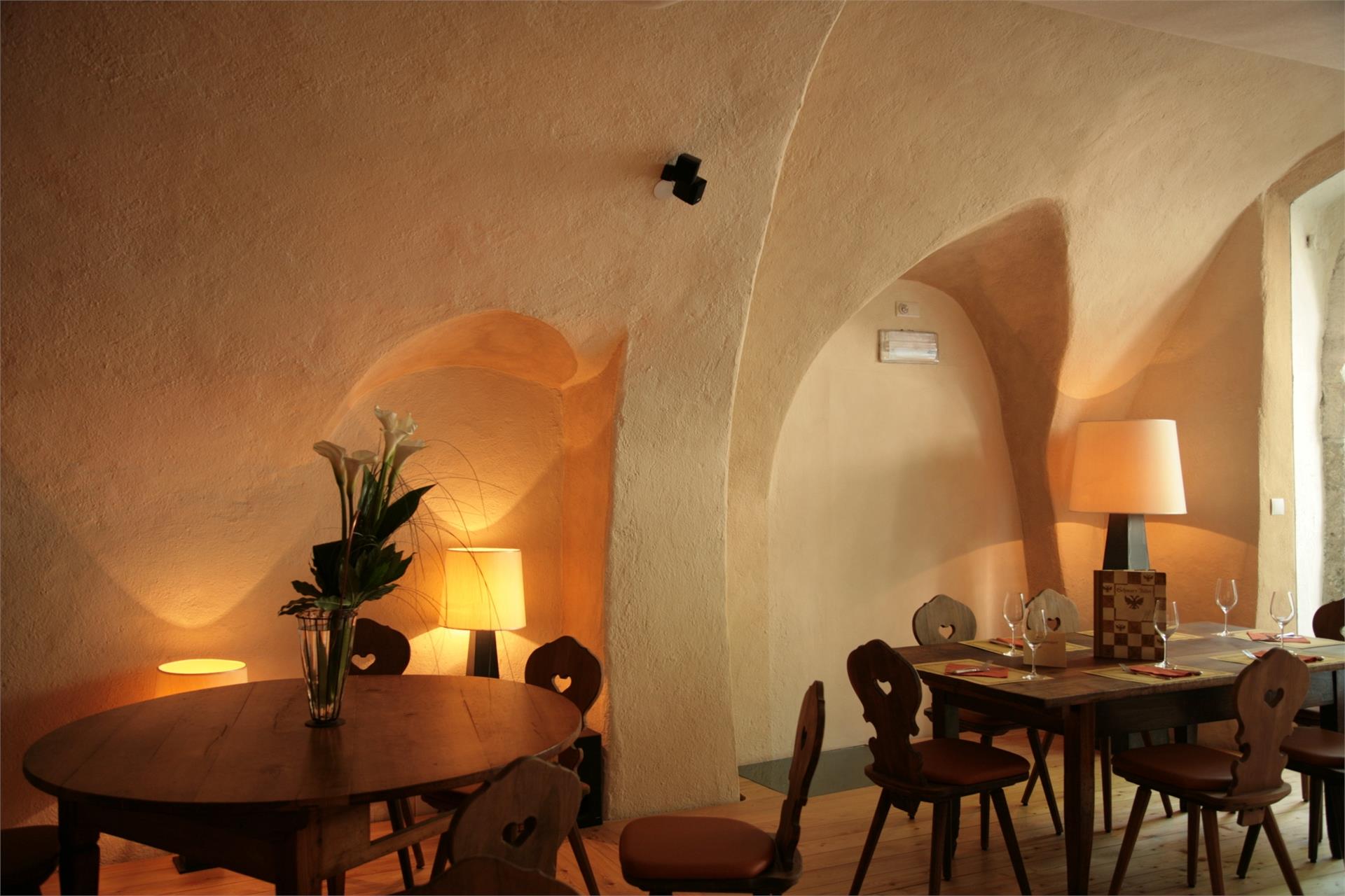 Ristorante Schwarz Adler Cortaccia sulla Strada del Vino 3 suedtirol.info