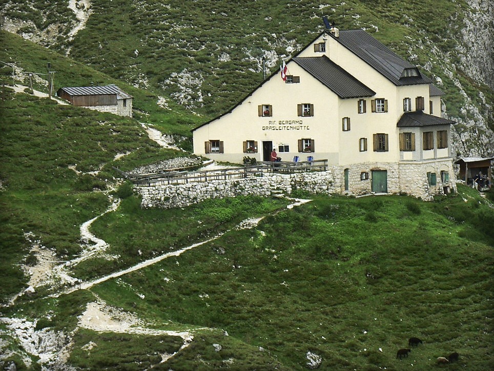 Rifugio Bergamo - Regione dolomitica Alpe di Siusi - #1 - suedtirol.info