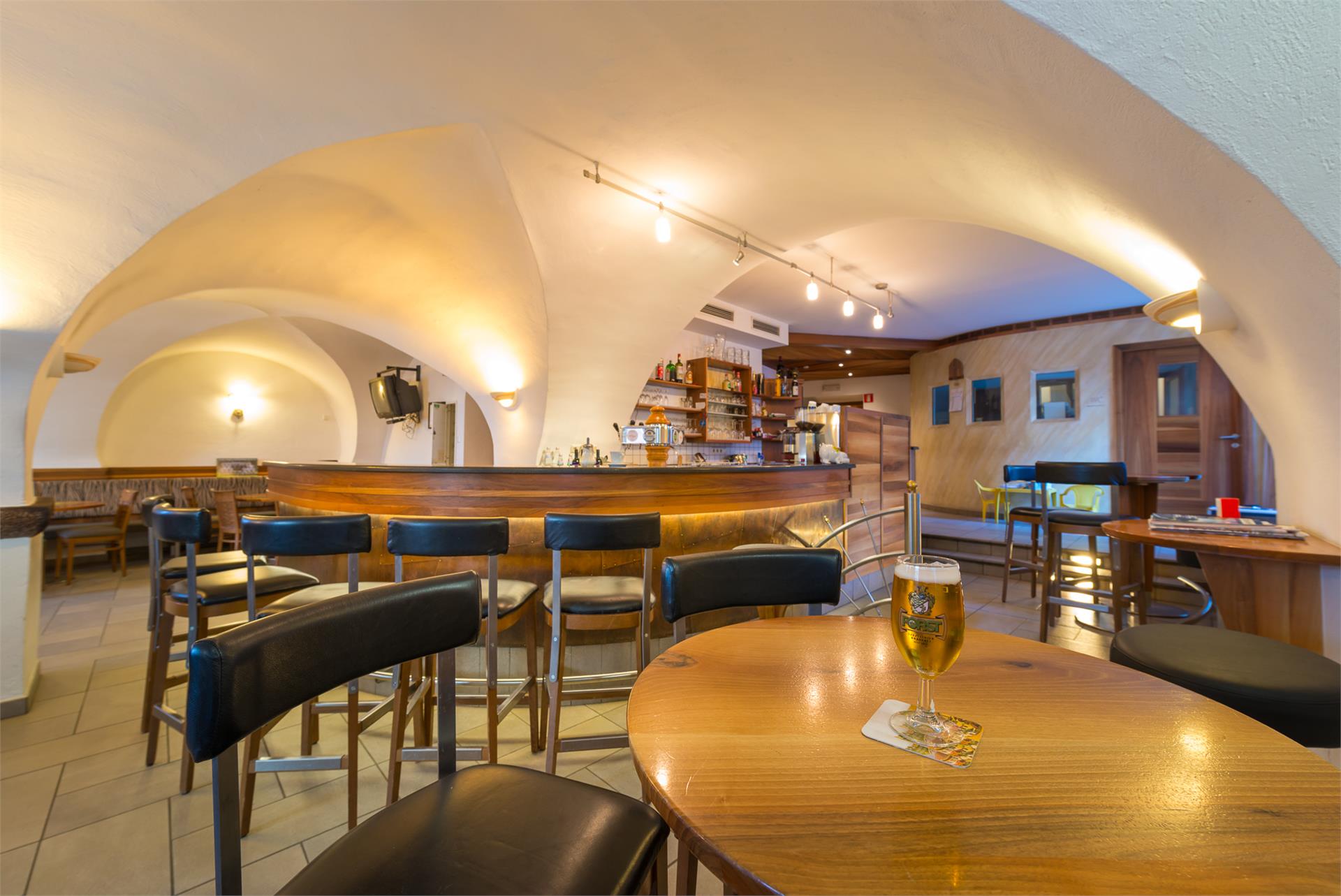Gasthof-Pizzeria Zum Guten Tropfen Eppan an der Weinstraße 8 suedtirol.info