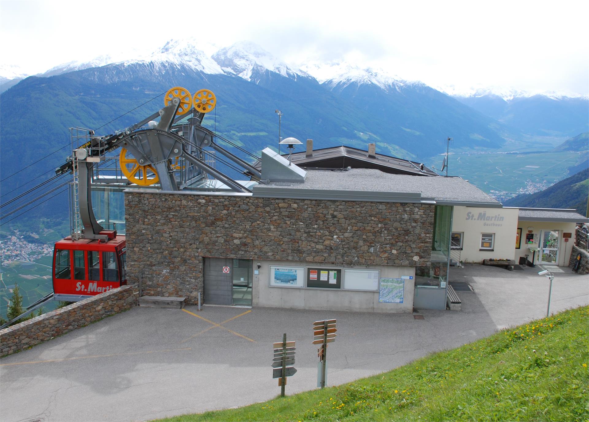 Gasthaus Bergstation St. Martin i. K. Laces 1 suedtirol.info