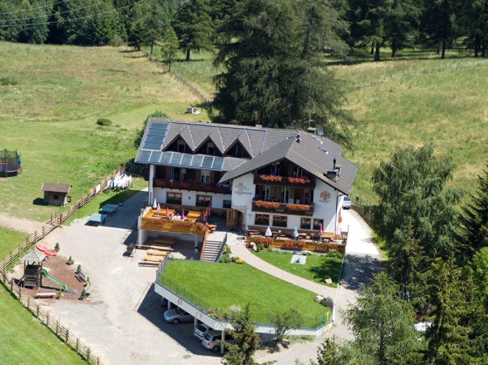 Albergo Schneiderwiesen Laives 1 suedtirol.info