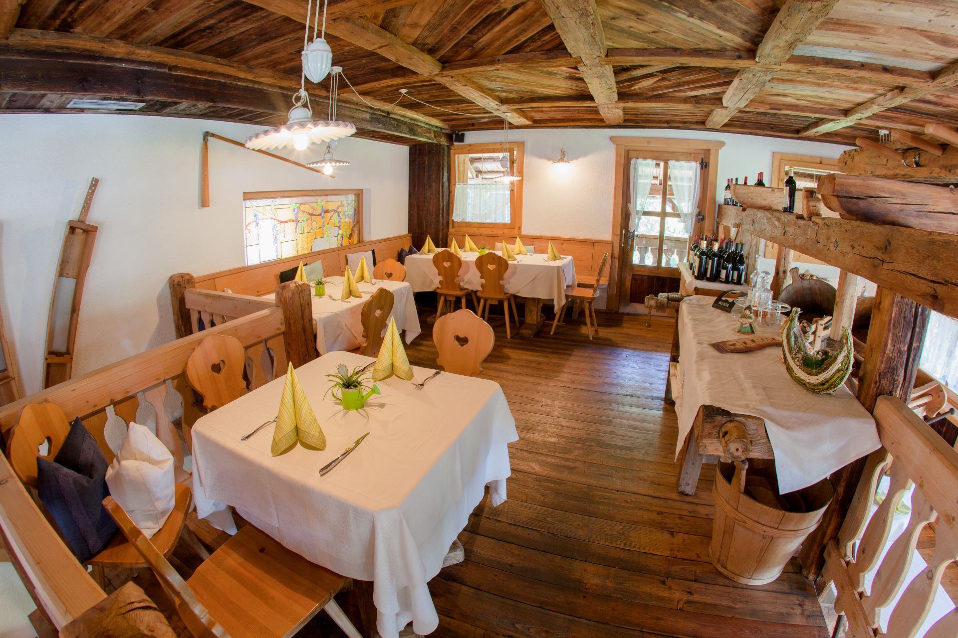 Pizzeria Al Mulino Trodena 8 suedtirol.info