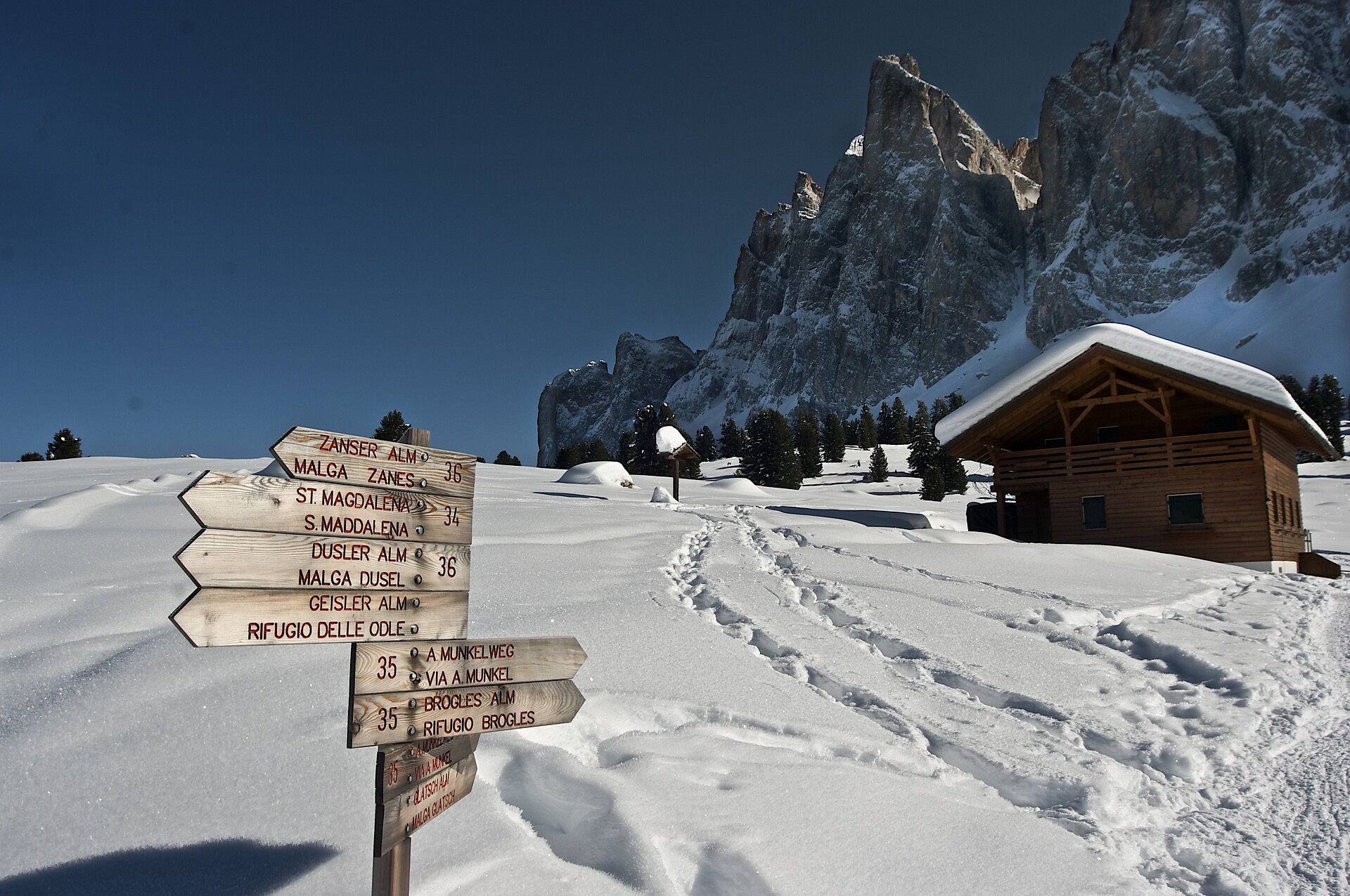 Gschnagenhardt Alm - Dolomites Region Villnösstal - #6 - suedtirol.info