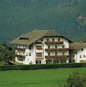 Gasthof Pension Alpenrose