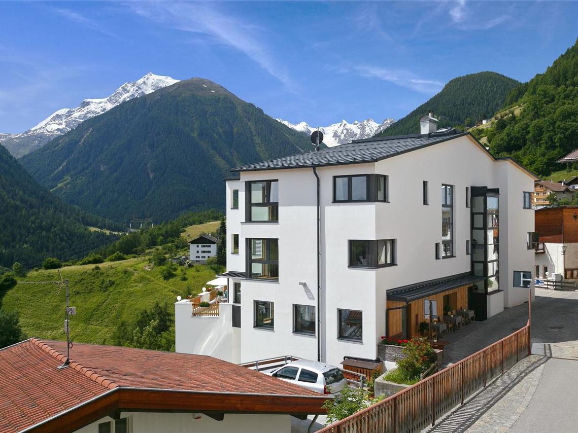 Gasthof Zur Sonne Stilfs/Stelvio 1 suedtirol.info