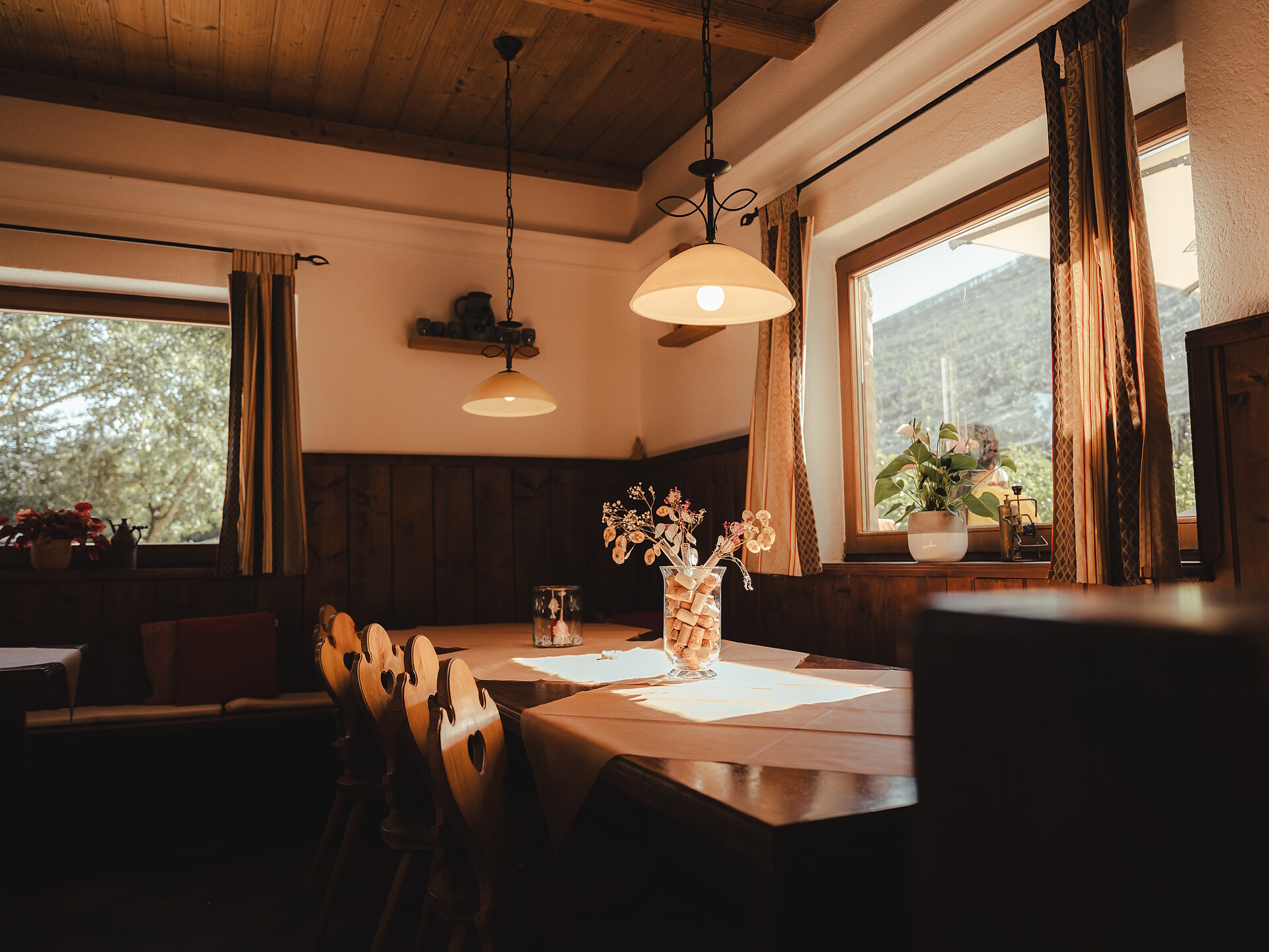 Gasthaus Rafflerhof  KG Lana 5 suedtirol.info