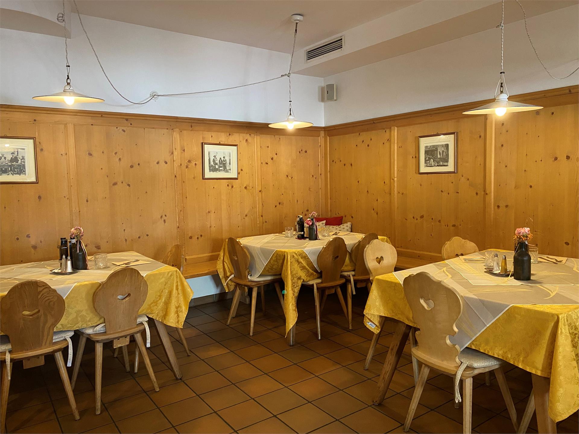 Restaurant Waldthaler Auer/Ora 4 suedtirol.info