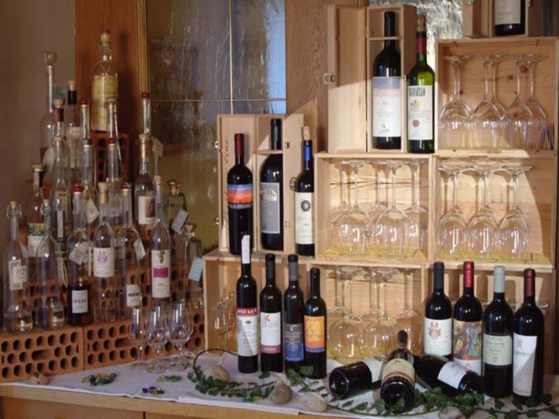 Albergo/Ristorante/Pizzeria Terzer Cortaccia sulla Strada del Vino 14 suedtirol.info