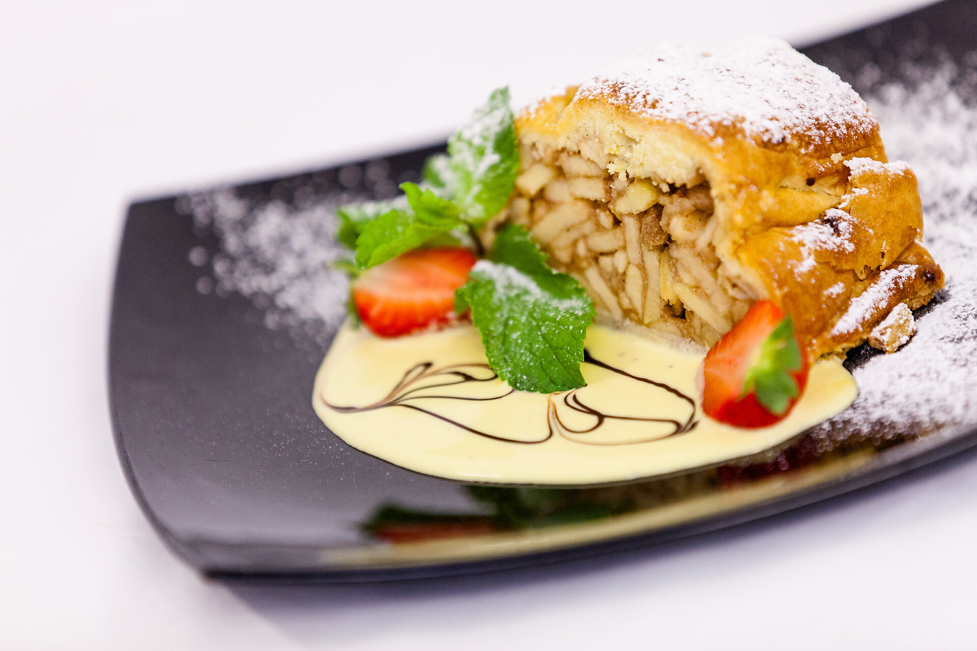 Apfelstrudel