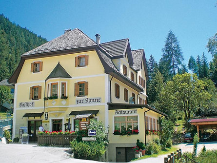 Gasthof Restaurant Zur Sonne U.L.Frau i.W.-St. Felix/Senale-S.Felice 1 suedtirol.info