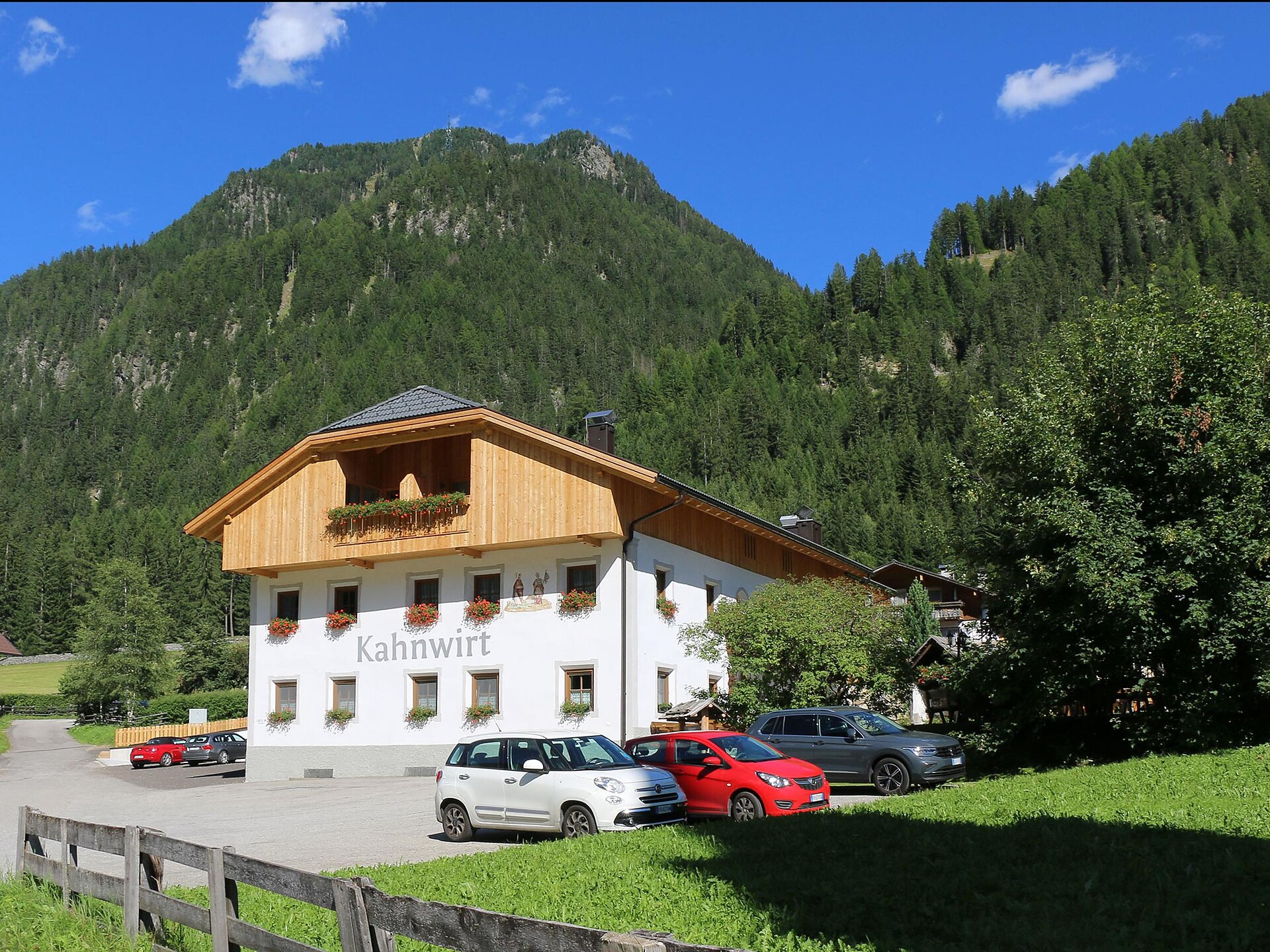 Kahnwirt Valle di Casies 1 suedtirol.info