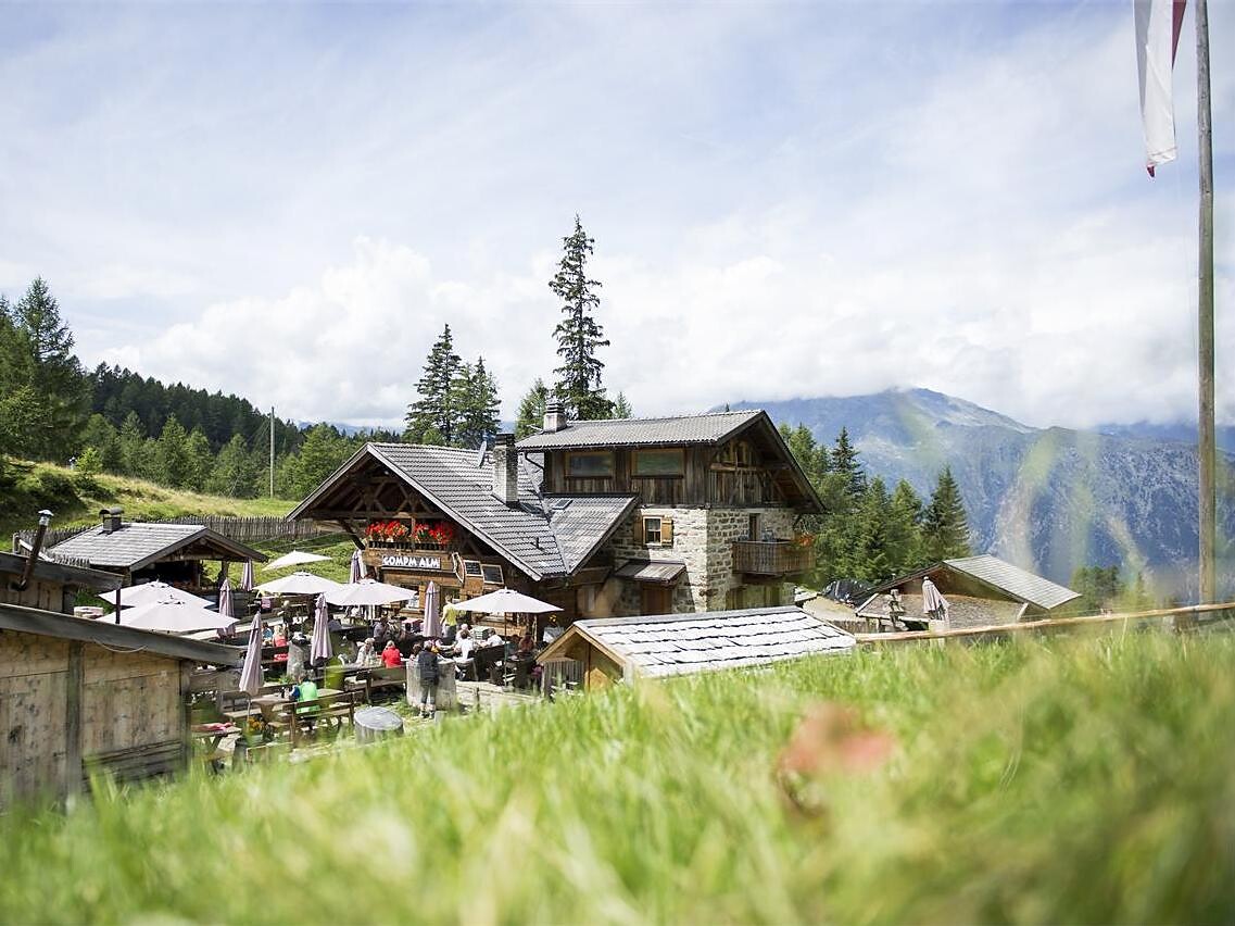 Gompm Alm - Meran und Umgebung - #1 - suedtirol.info