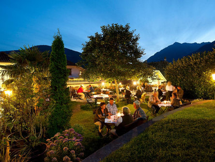 Restaurant Furggerhof Tirol/Tirolo 1 suedtirol.info