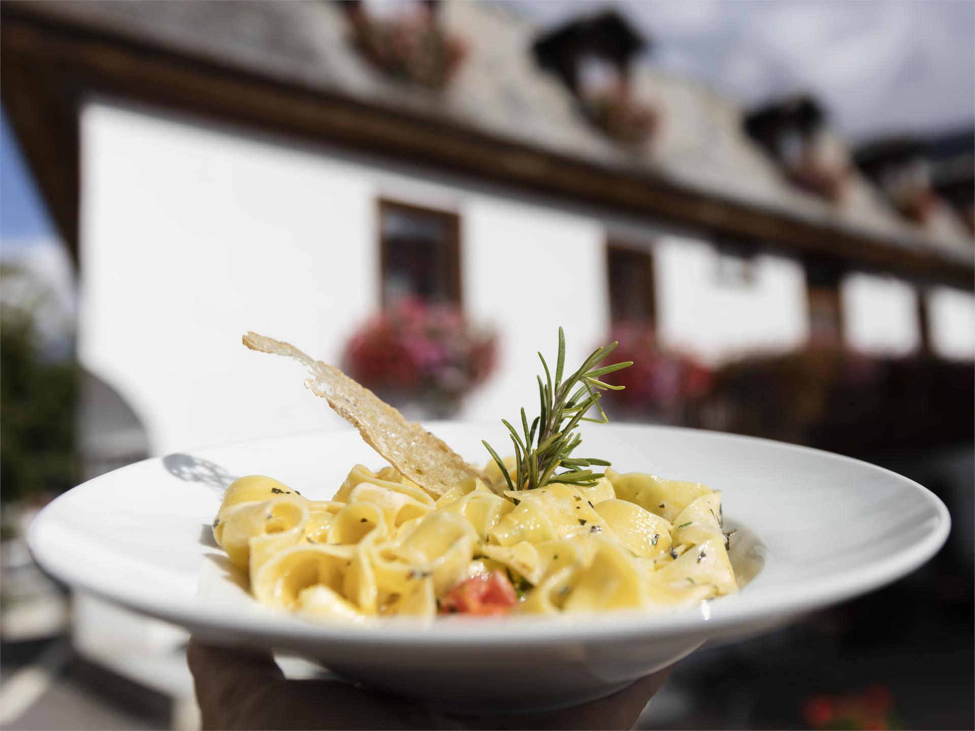 Albergo Weisskugel Malles 1 suedtirol.info