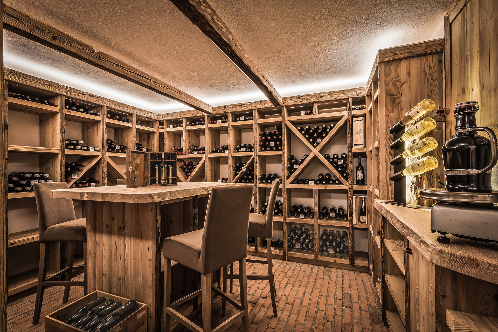 Wine Cellar Emoziun