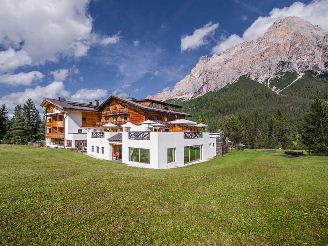 Hotel Gran Ancëi Badia 1 suedtirol.info