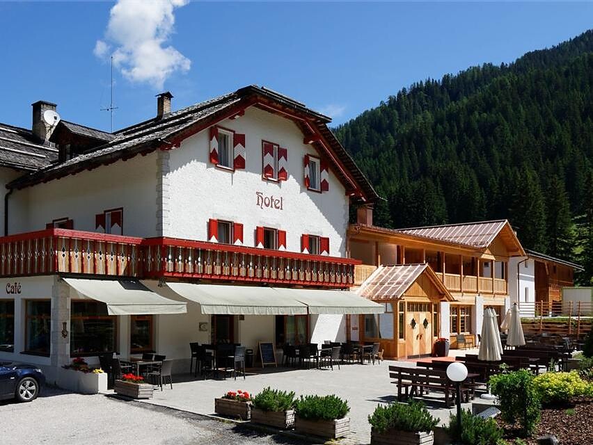 Hotel Brückele Sommer