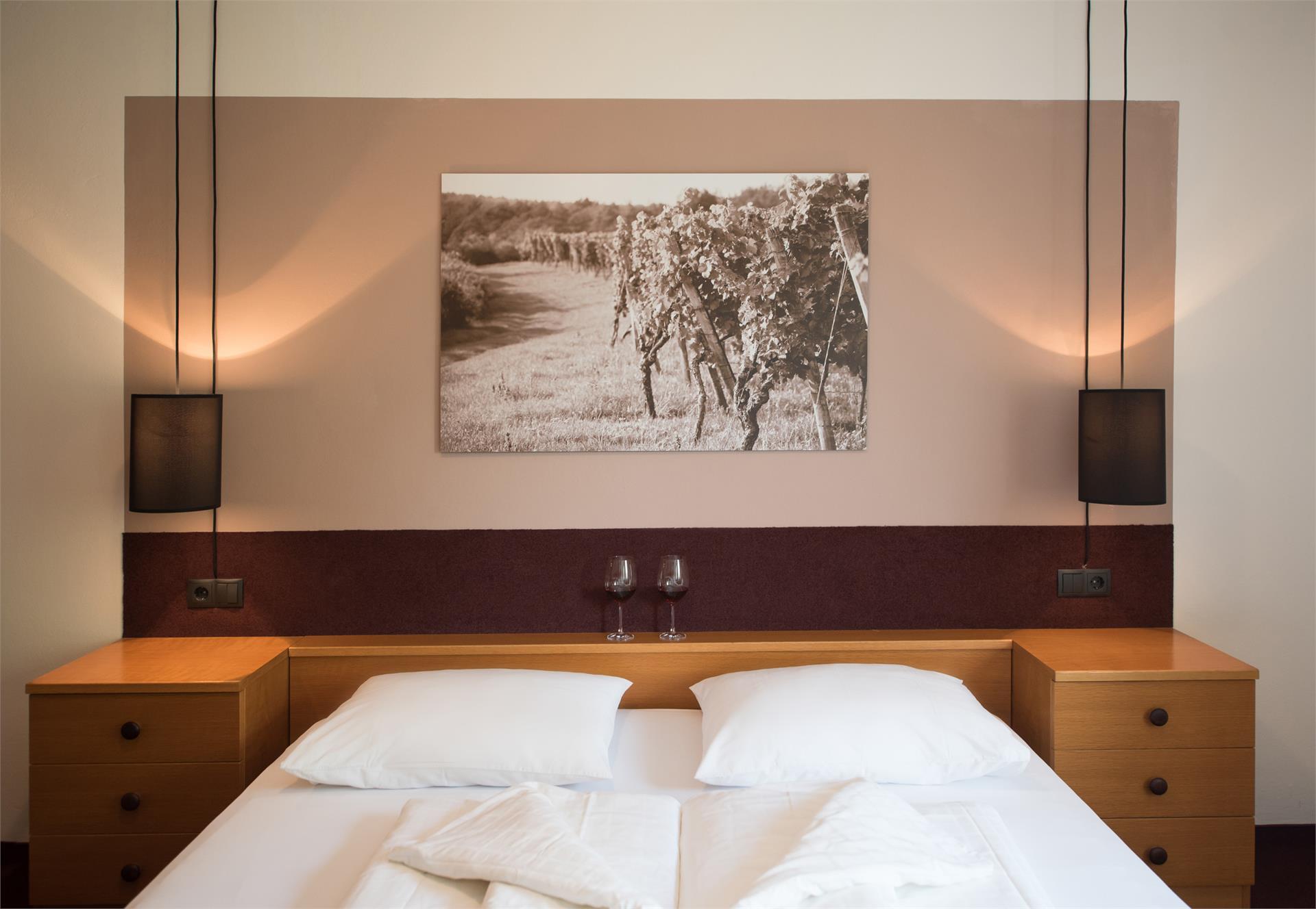 Hotel-Cafe Sigmundskron Eppan an der Weinstraße 21 suedtirol.info
