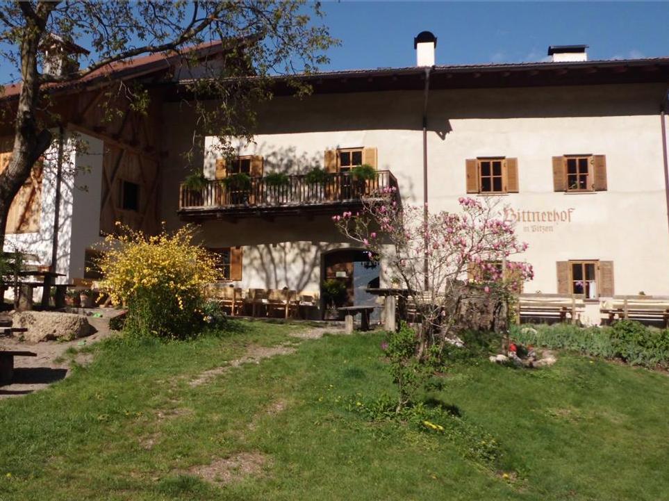 Hofschänke Bittnerhof Nals/Nalles 1 suedtirol.info