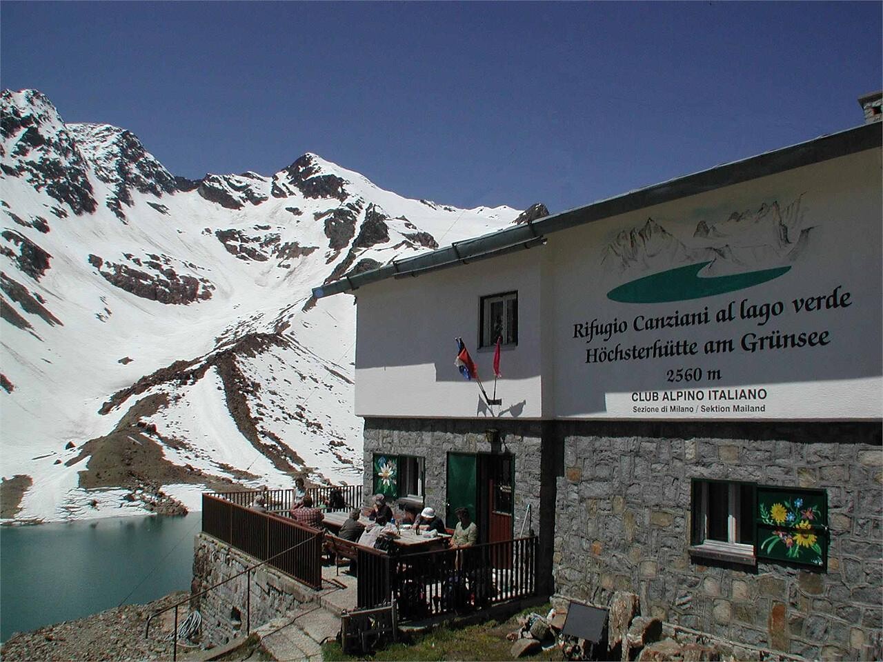 Rifugio Canziani al lago verde