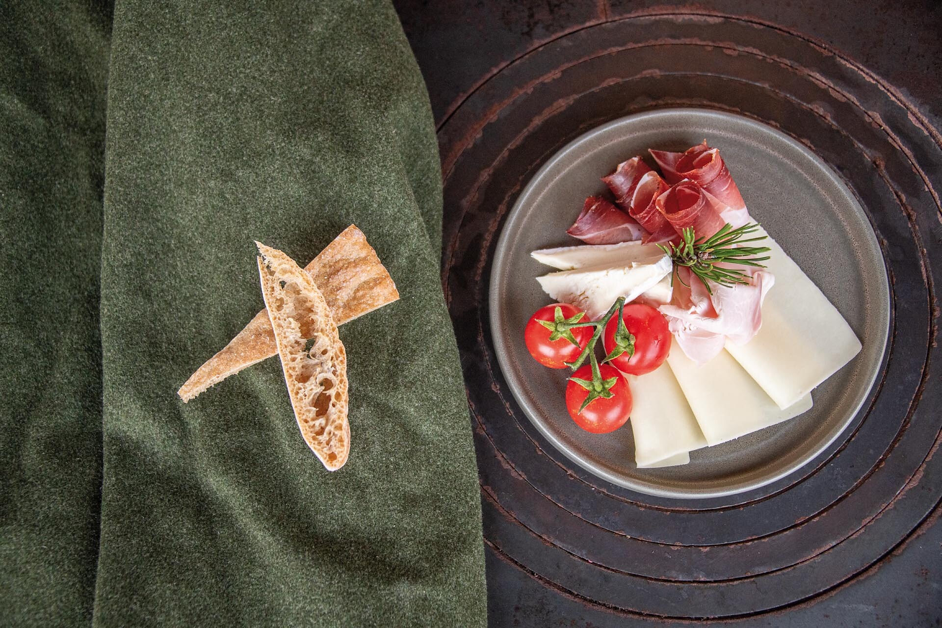 Hofer Alpl - Dolomites Region Seiser Alm - #8 - suedtirol.info