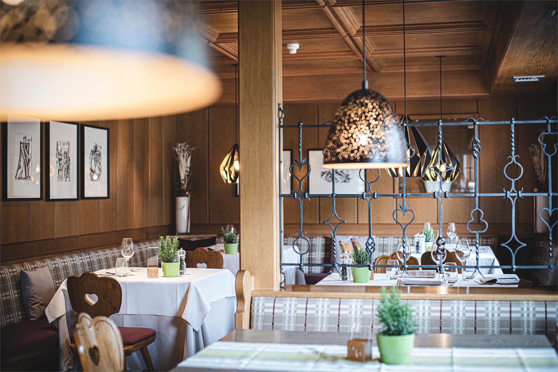 Hotel Ristorante Taubers Unterwirt Feldthurns/Velturno 4 suedtirol.info
