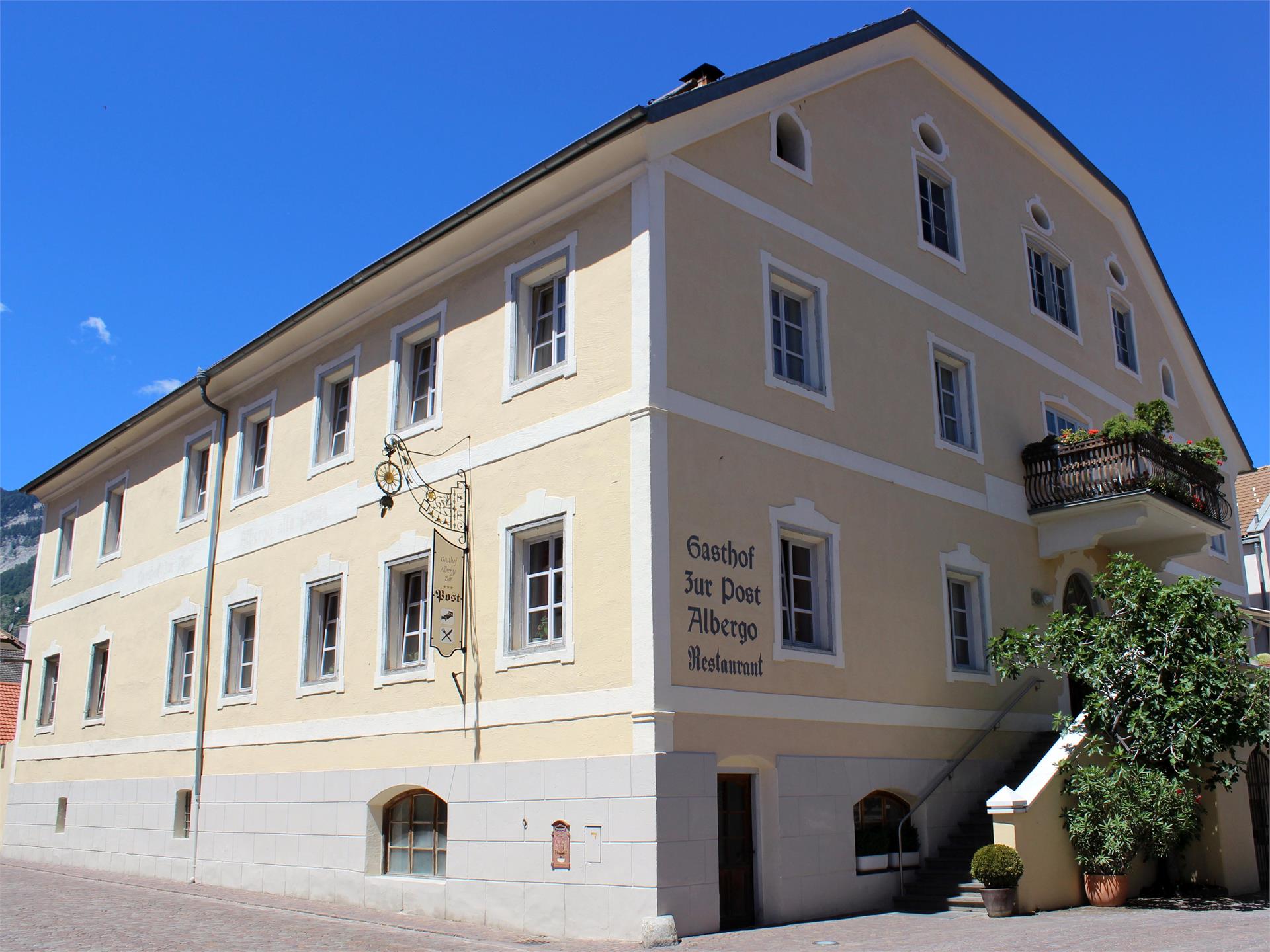 Hotel alla Posta Glorenza 1 suedtirol.info