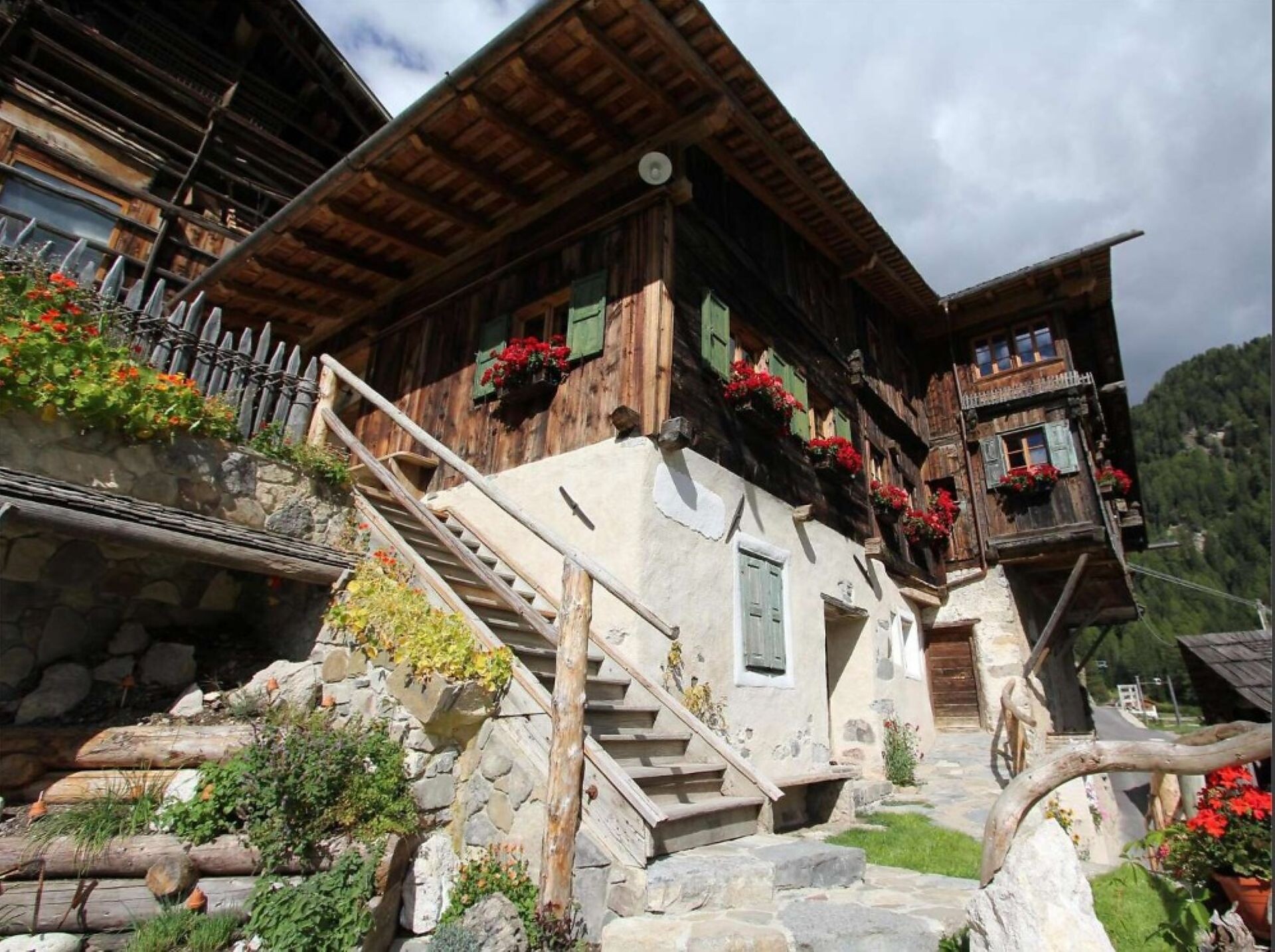Mesc da Paratoni - Agriturismo - Regione dolomitica Val Gardena - #20 - suedtirol.info