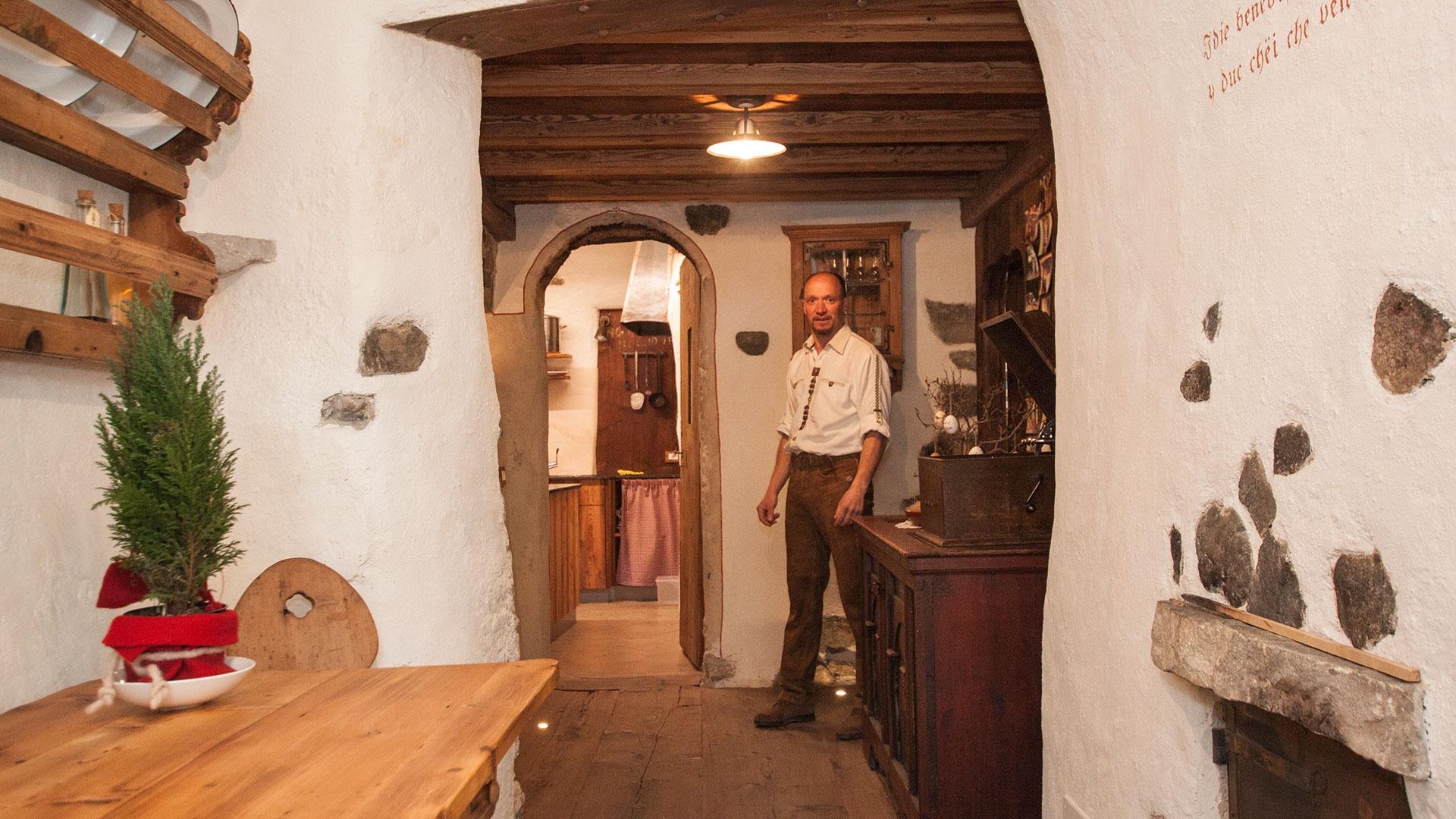 Mesc da Paratoni - Farm inn S.Crestina Gherdëina/Santa Cristina Val Gardana 18 suedtirol.info