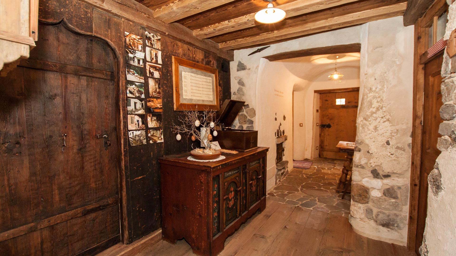 Mesc da Paratoni - Farm inn S.Crestina Gherdëina/Santa Cristina Val Gardana 10 suedtirol.info